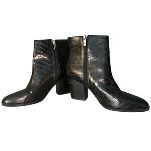 Nine West Size: 7 Vivy Ankle Booties Faux Snakeskin Black Chunky Heel Almond Toe